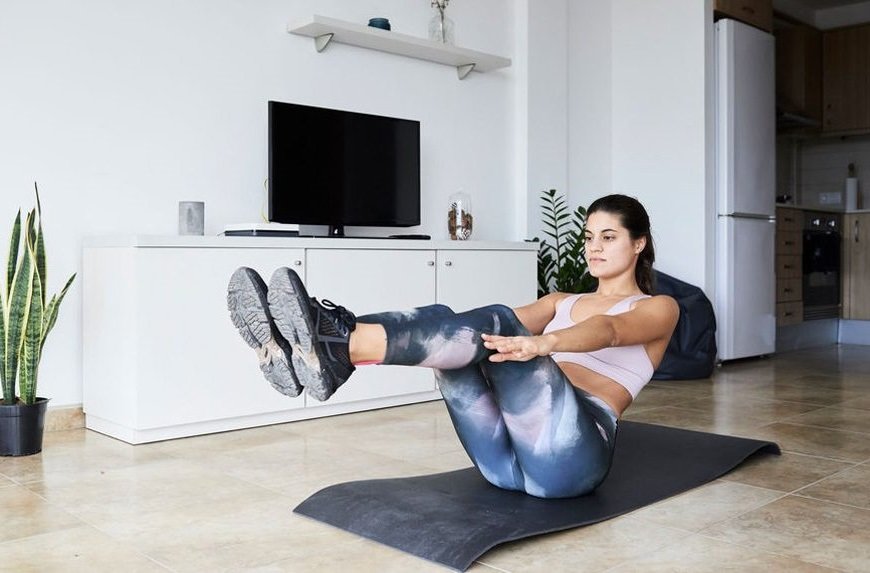 Suitcase Sit-Ups Workout For Flat Tummy Suitcase Sit-Ups Workout For Flat Tummy